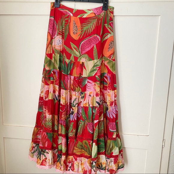 NWT Farm Rio Macaw Tropical Fruit Tiered Maxi Skirt Size Medium - Picture 3 of 8